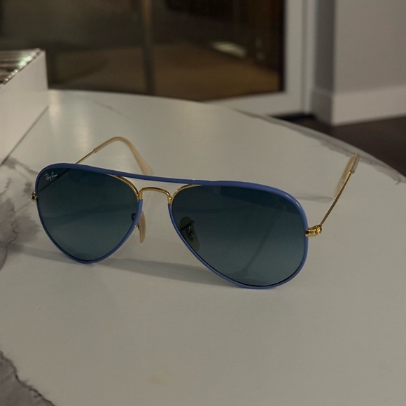 Blue Ray-Bans - Picture 1 of 2